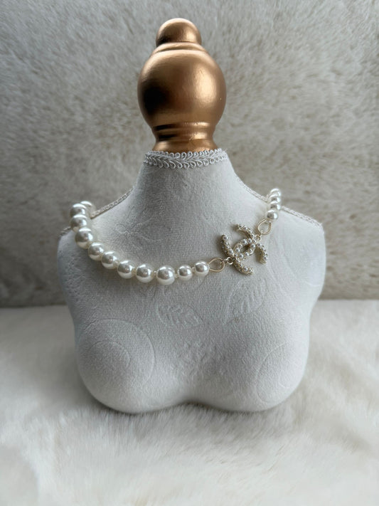 Camélia necklace